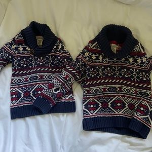 Pair of H&M shawl collar Christmas sweaters sz 2t and 4t